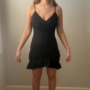 Lulus black dress